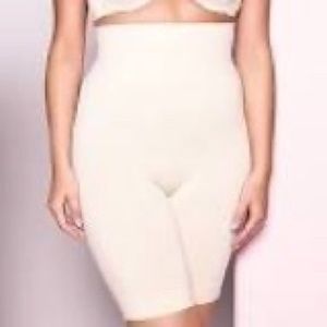 Avon Body Illusions Waist Clinching Shape wear